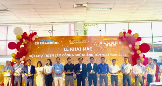 CÔNG TY AQUAVET THAM GIA HỘI TRỢ TRIỂN LÃM QUỐC TẾ CÔNG NGHỆ NGHÀNH TÔM VIỆT NAM